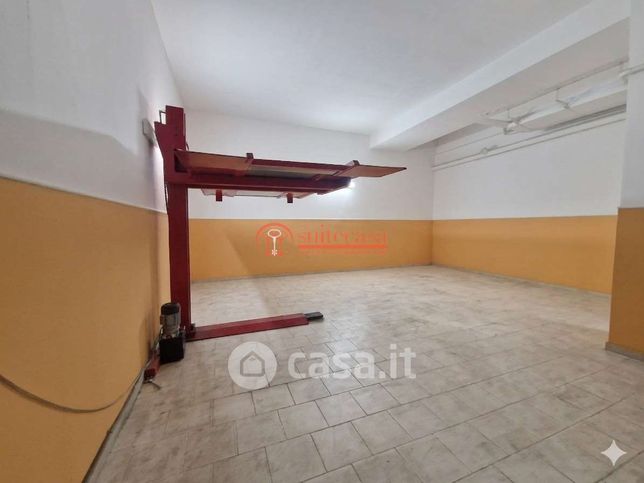 Box/posto auto in residenziale in Via Giovanni Falcone