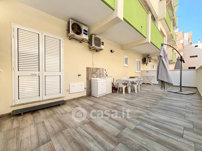 Appartamento in residenziale in Via Gian Battista Vico 14