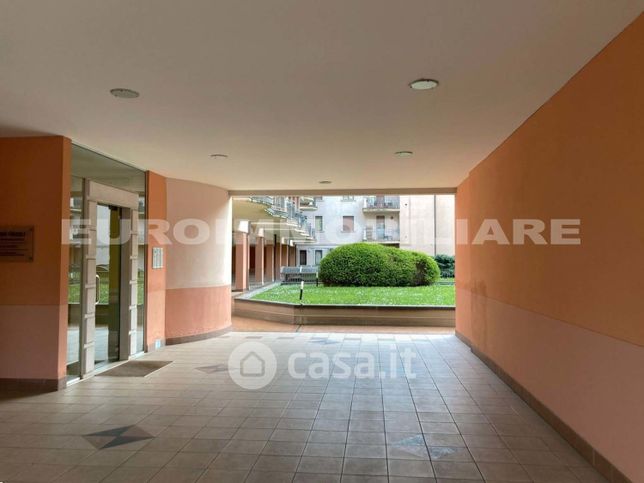 Appartamento in residenziale in Via Sostegno 6
