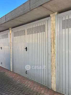 Box/posto auto in residenziale in Via Amedeo Modigliani
