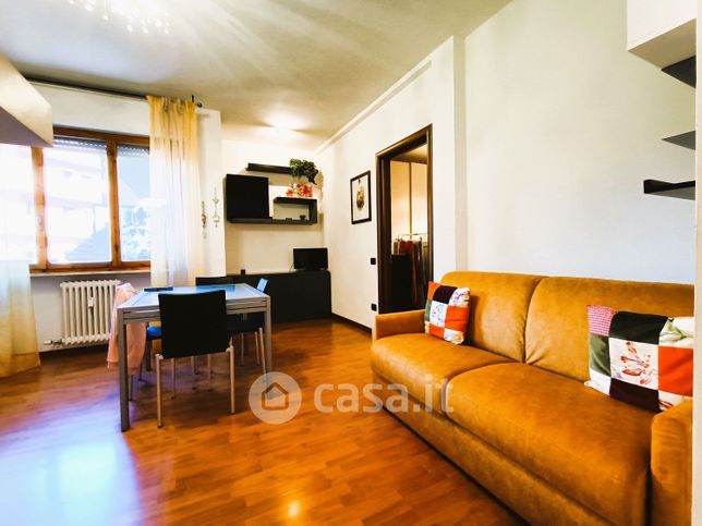 Appartamento in residenziale in Via Ascanio Tealdi