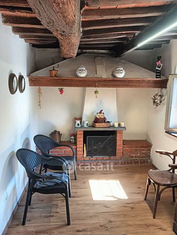 Rustico/casale in residenziale in Viale Minetti