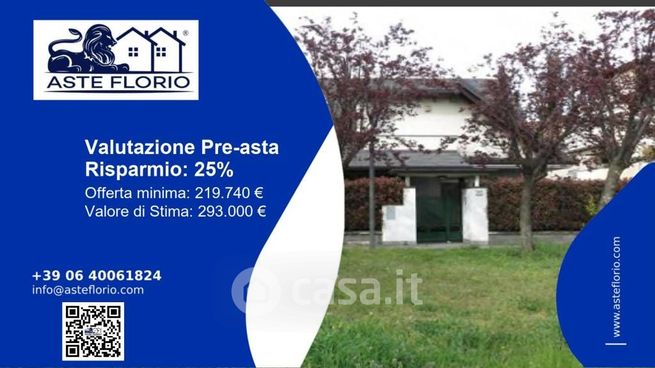 Villa in residenziale in Via Corinna Bruni 29