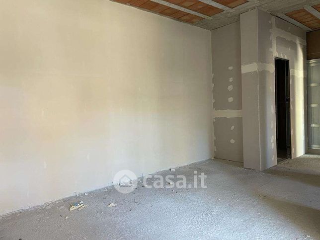 Appartamento in residenziale in Via Renato Fucini