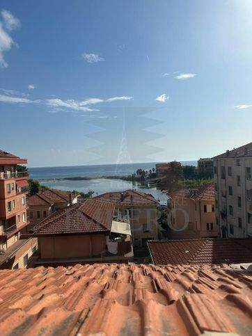 Appartamento in residenziale in Via Roma 18
