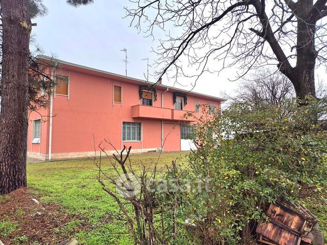 Appartamento in residenziale in Via Ghiacciaia