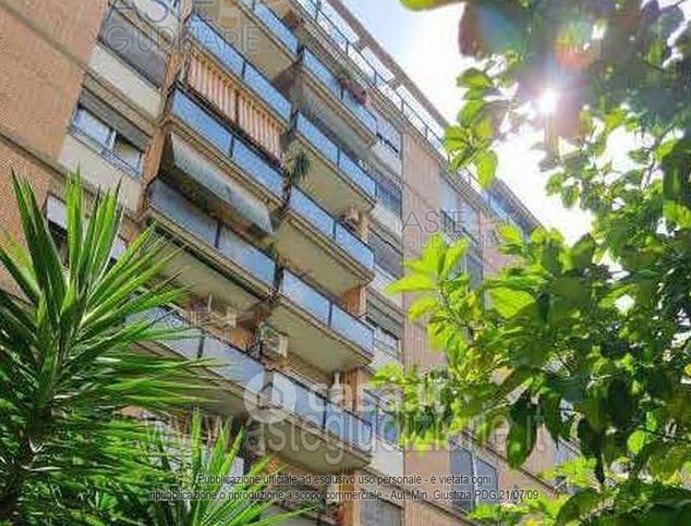 Appartamento in residenziale in Via Francesco Antonio Pigafetta 38