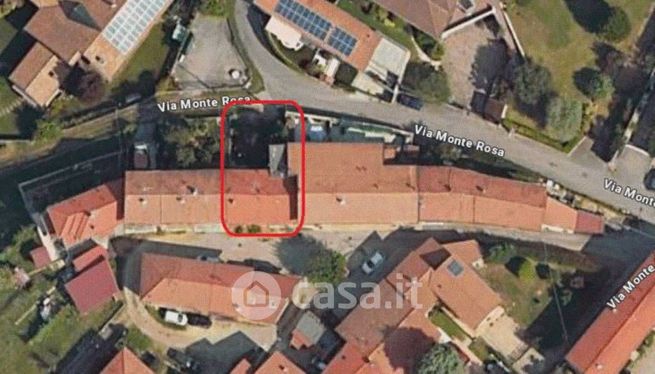 Appartamento in residenziale in Via Monte Rosa 11