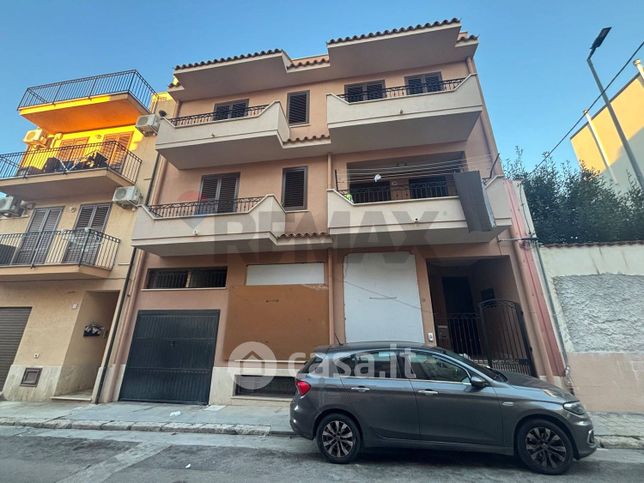 Appartamento in residenziale in Via G. Pitre 19
