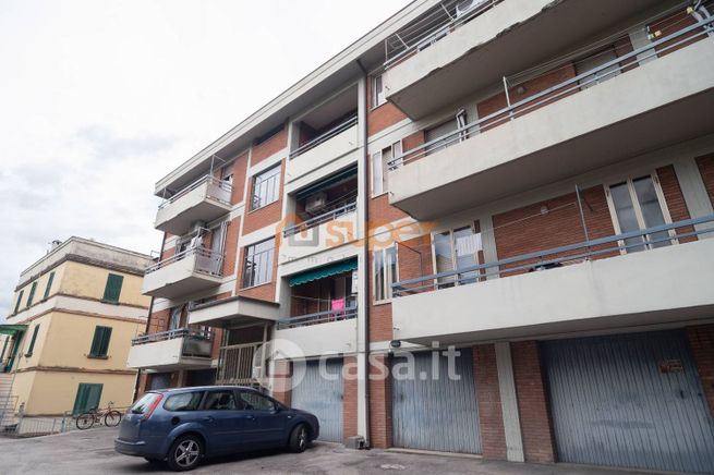 Appartamento in residenziale in Via Firenze 111