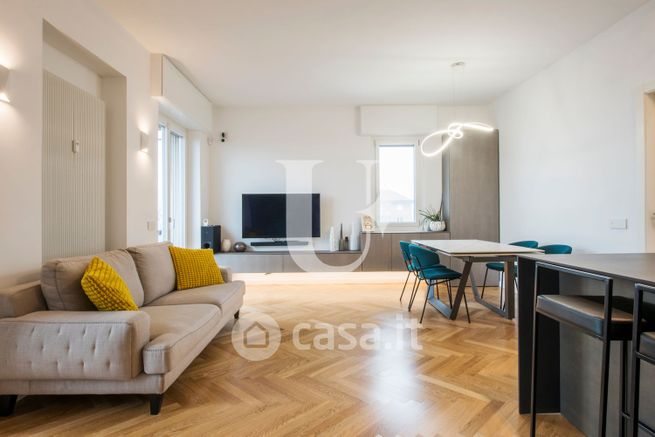 Appartamento in residenziale in Via Tortona 76