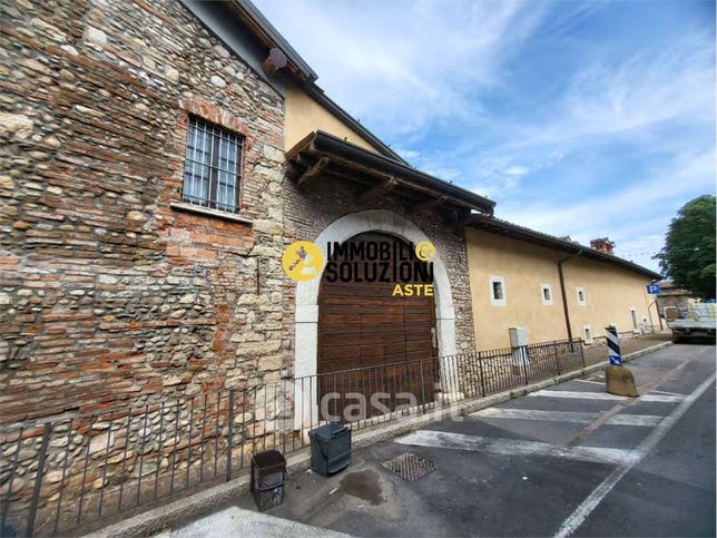 Appartamento in residenziale in Via Monte Pasubio 2