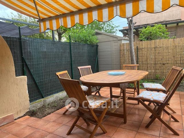 Villetta a schiera in residenziale in Via Stradella