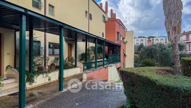 Villetta a schiera in residenziale in Via San Giovanni Eudes