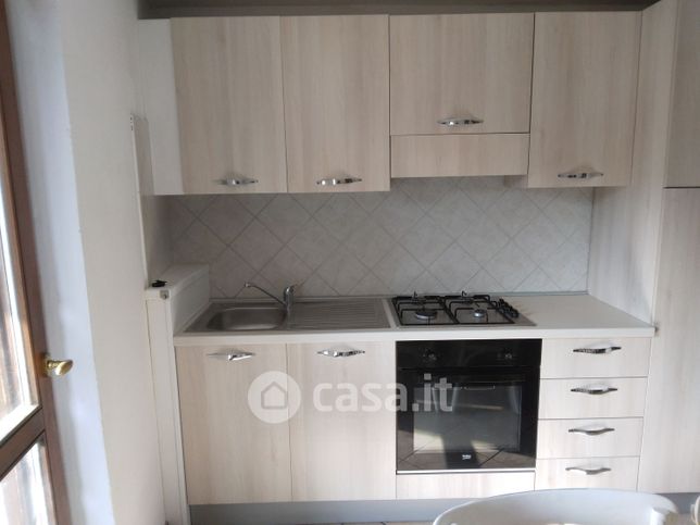 Appartamento in residenziale in Viale Alle Fonti 85