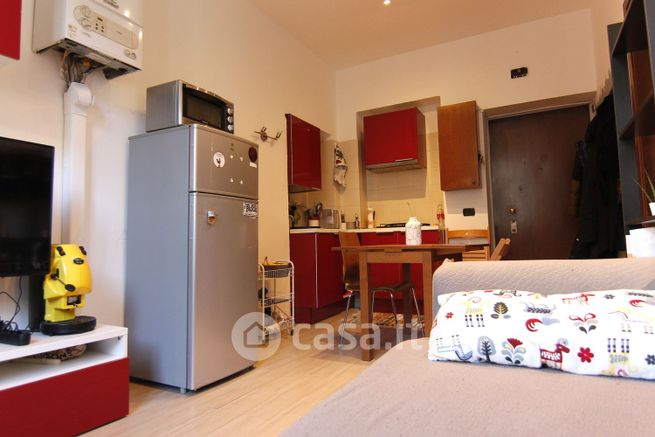 Appartamento in residenziale in Via San Calocero 29