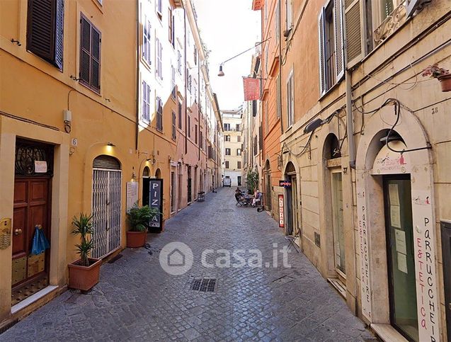 Appartamento in residenziale in Via Laurina