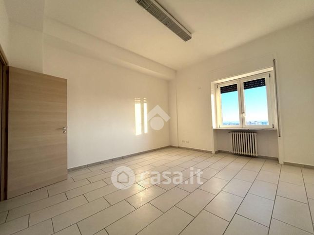 Appartamento in residenziale in Via Francesco Crispi 117