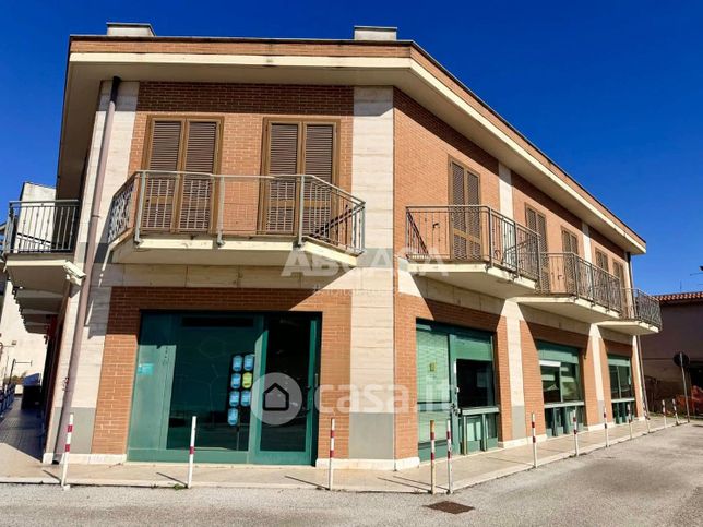 Ufficio in commerciale in Corso della Repubblica