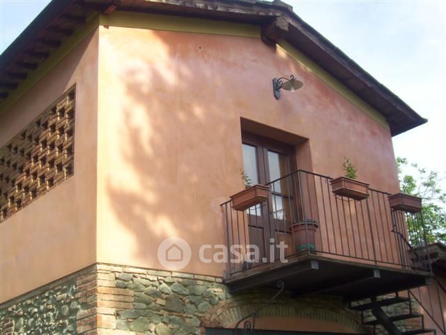 Appartamento in residenziale in Via Paperina