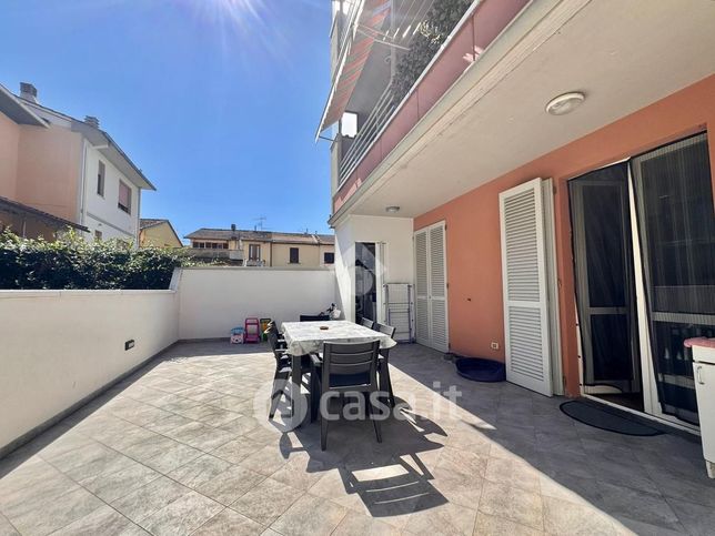Appartamento in residenziale in Via Baccheretana 1