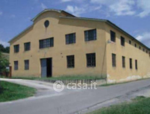 Ufficio in commerciale in Piantravigne