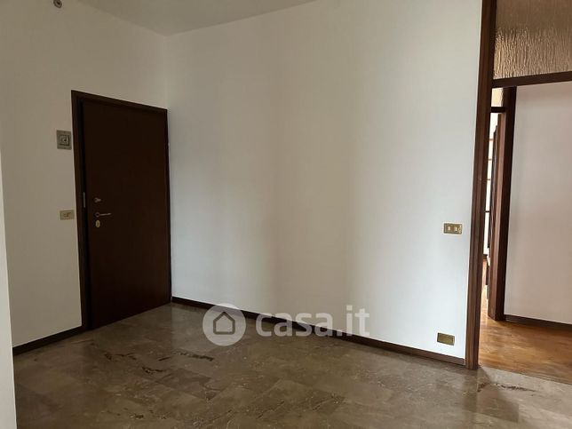 Appartamento in residenziale in Via Cagnola