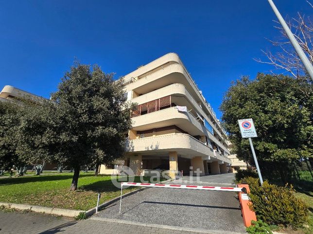 Appartamento in residenziale in Via Filippo Cremonesi