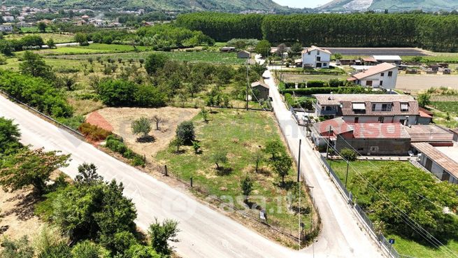 Terreno agricolo in commerciale in 