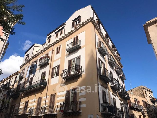 Appartamento in residenziale in Via Nino Basile 1