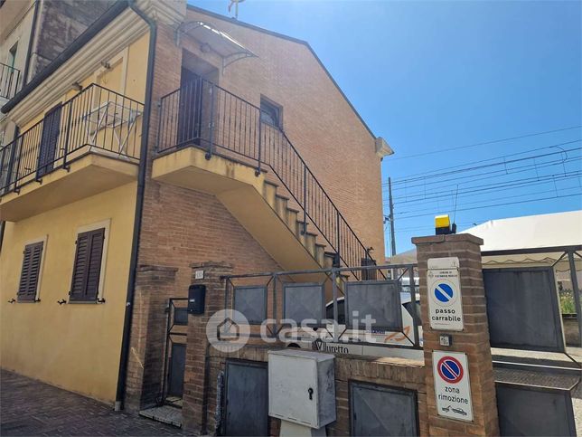 Appartamento in residenziale in Via Regina Elena 130