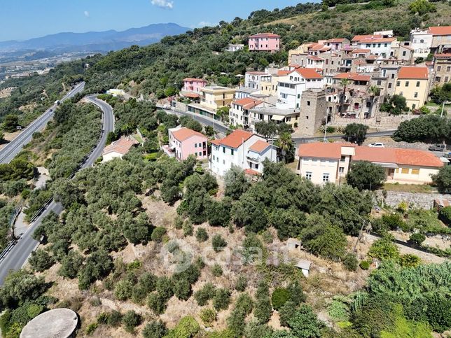 Terreno agricolo in commerciale in Via Fossati