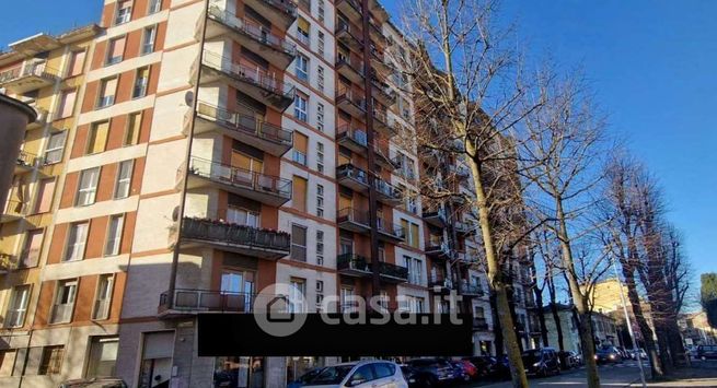 Appartamento in residenziale in Viale Mario Parini