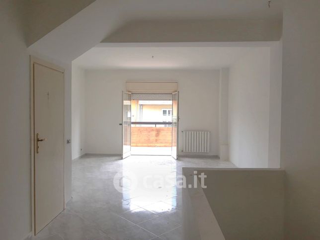 Appartamento in residenziale in Via Vampolieri 34 m