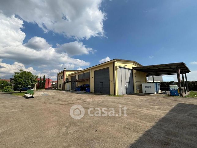 Capannone in commerciale in Strada Rotta Palmero 10