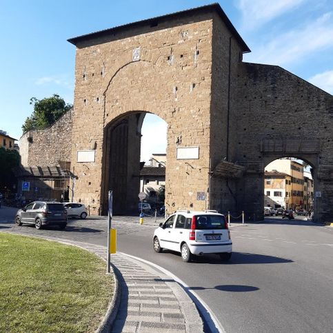 Appartamento in residenziale in Via Senese 25