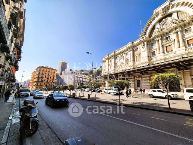 Negozio/locale commerciale in commerciale in Corso Vittorio Emanuele