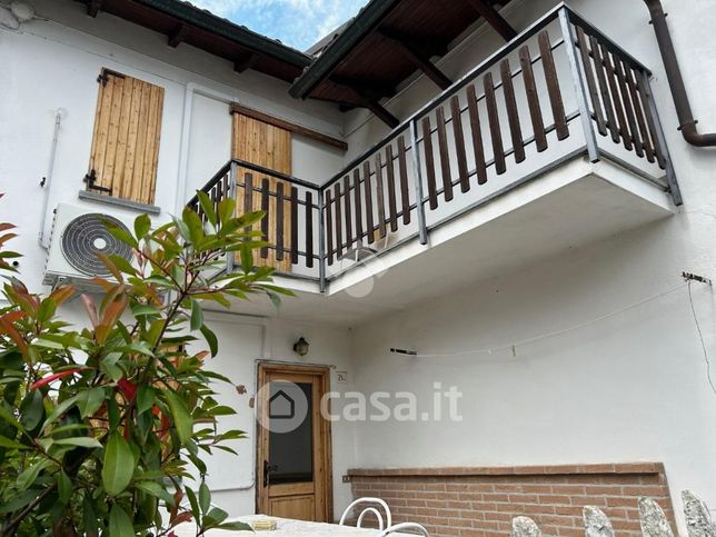 Casa indipendente in residenziale in LocalitÃ  casa borsoni