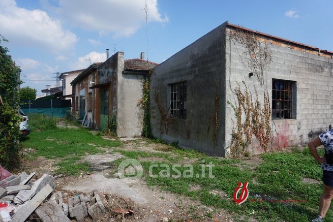 Villa in residenziale in Via Ponte Nuovo