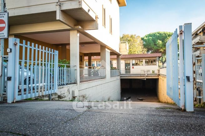 Garage/posto auto in residenziale in Via Salvador Allende 14