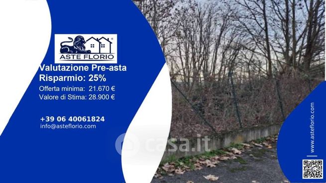 Terreno edificabile in residenziale in Via Ippolito Nievo