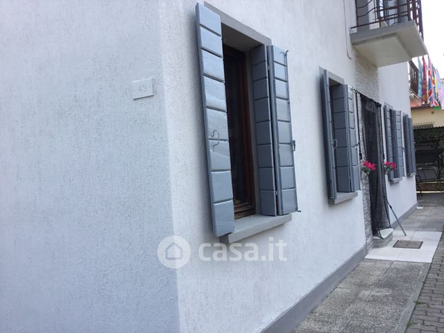 Casa indipendente in residenziale in Via Selvana