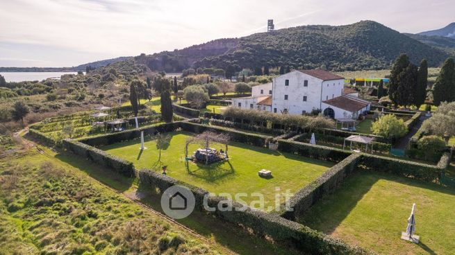 Appartamento in residenziale in Via Terrarossa