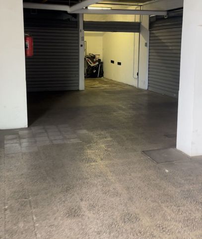 Garage/posto auto in residenziale in Via Lamporecchio 10