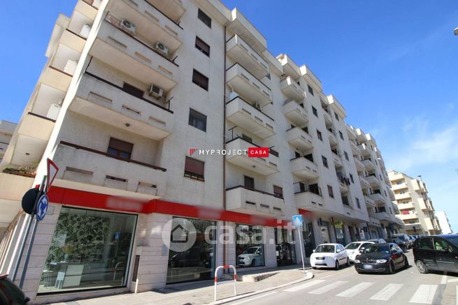 Appartamento in residenziale in Via Mottola 14