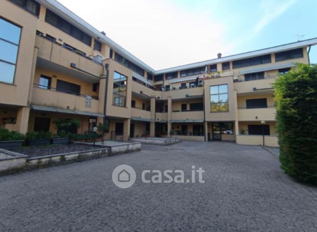 Appartamento in residenziale in Via Adige 26
