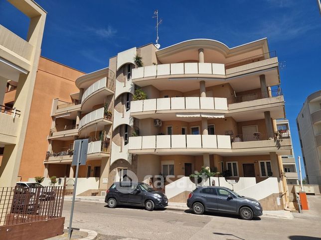 Appartamento in residenziale in Via Domenico Albano
