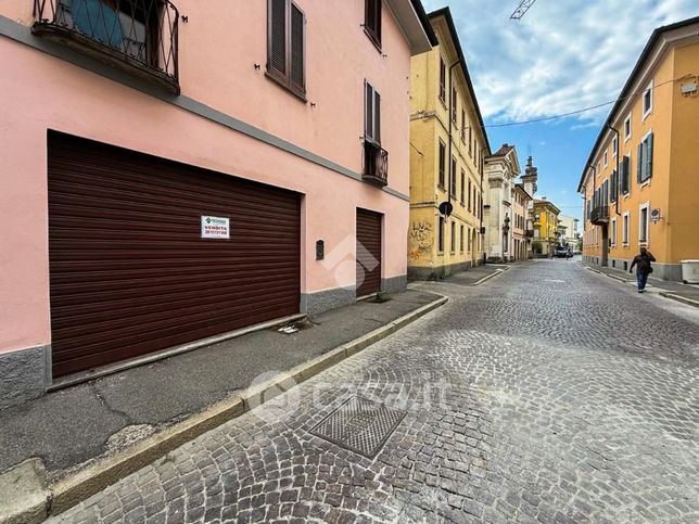 Ufficio in commerciale in Via Giacomo Matteotti 40