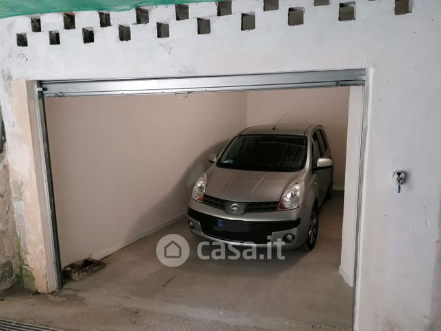 Garage/posto auto in residenziale in Via Giovanni Borea