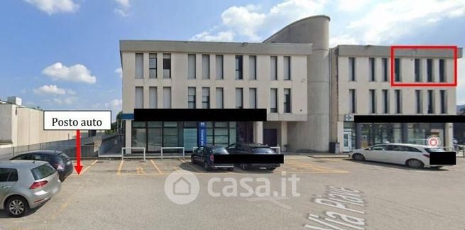 Ufficio in commerciale in Via Vicenza 230